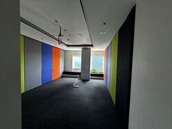 Gateway West (D7), Office #544180541